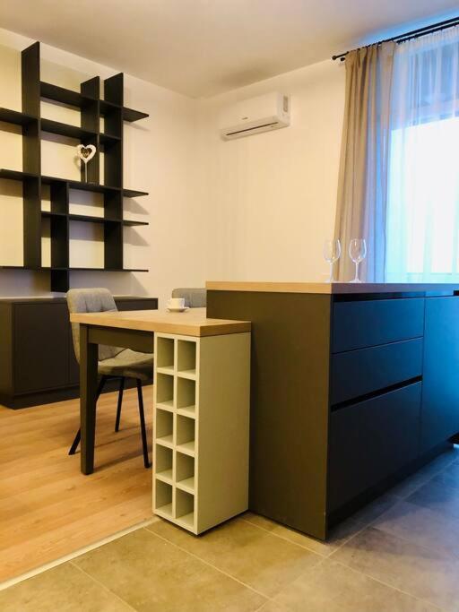 Joy City Stay Vivalia V6B-64 Timişoara Extérieur photo